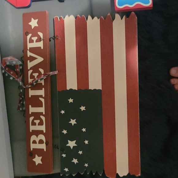 Independence day wall decor signs. - Picture 3 of 4